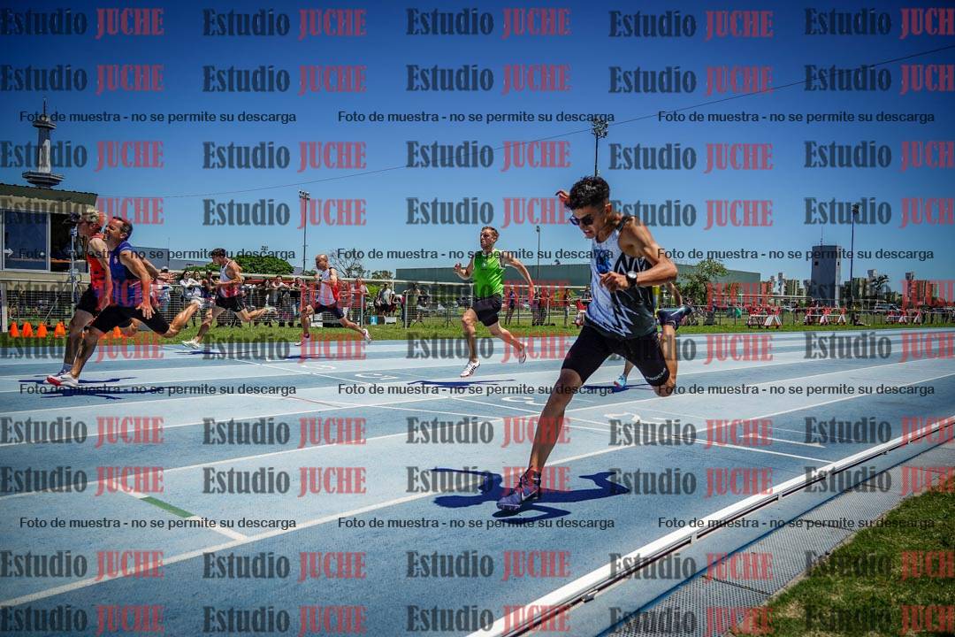Fotos de los 100 m llanos de varones