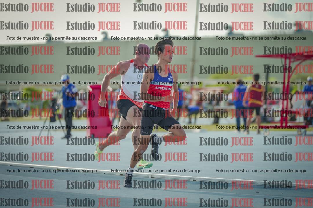 Fotos de los 400 m llanos de varones