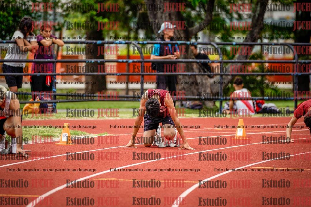 Fotos de los 200 m llanos de varones