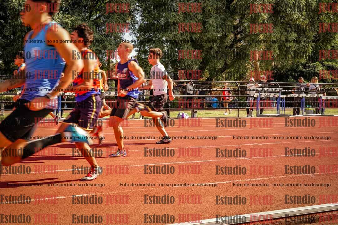 Fotos de los 100 m llanos de varones
