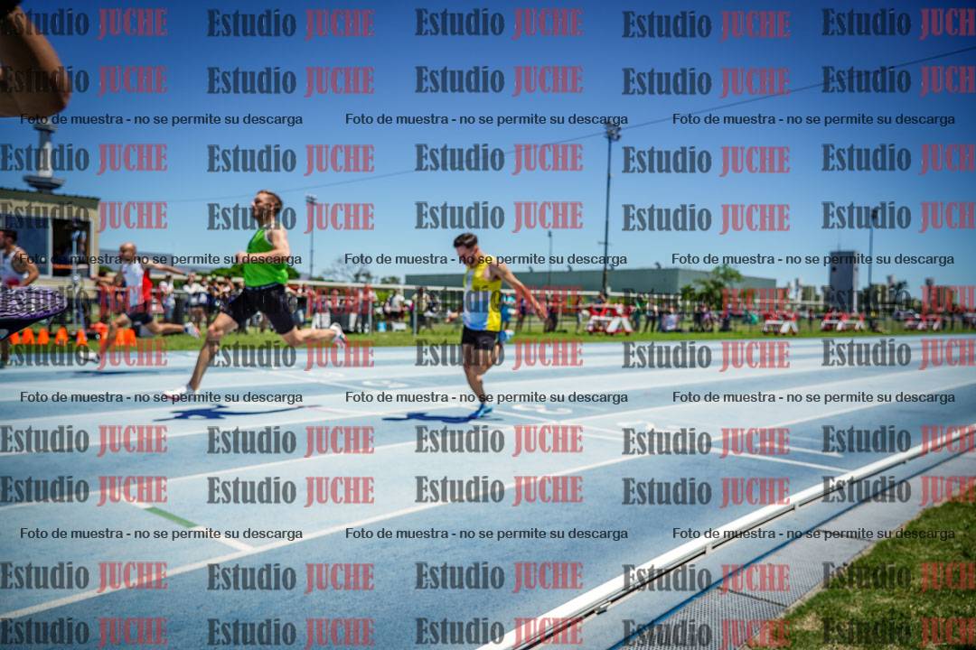 Fotos de los 100 m llanos de varones