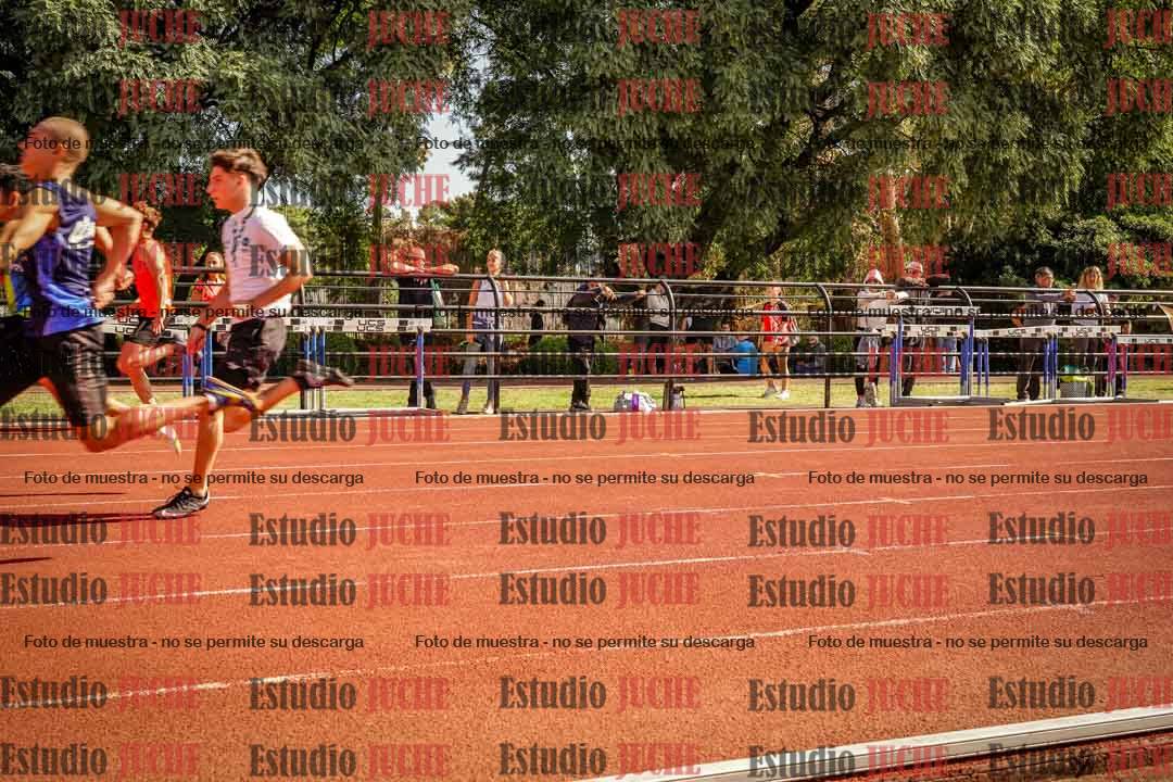 Fotos de los 100 m llanos de varones