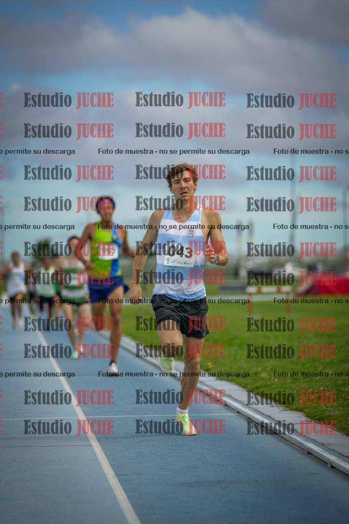 Fotos de los 1000 m llanos de varones