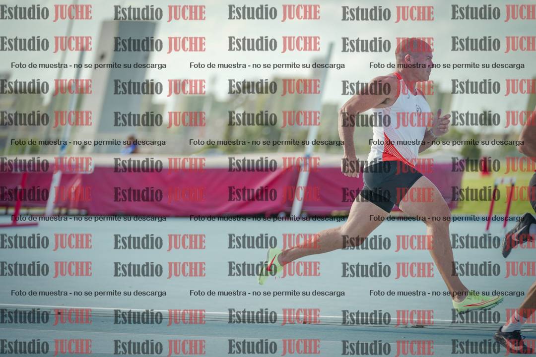 Fotos de los 400 m llanos de varones