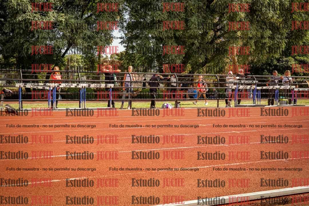 Fotos de los 100 m llanos de varones