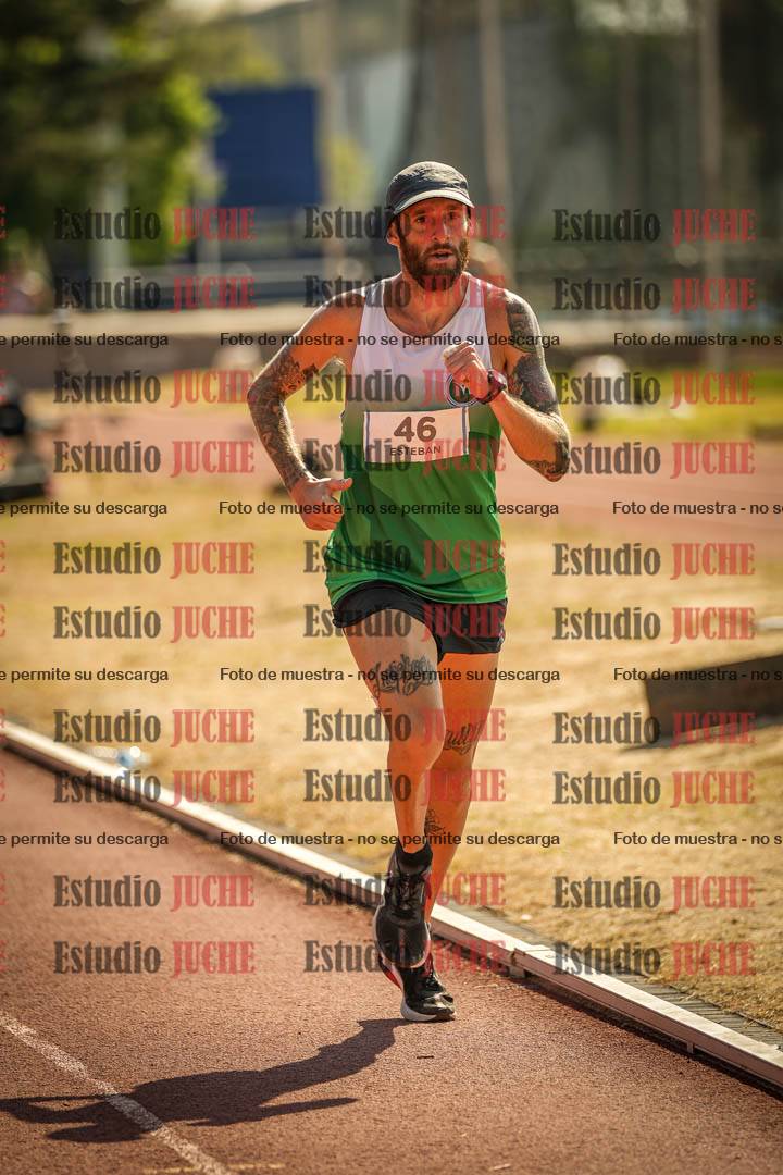 Fotos de los 3000 m llanos de varones