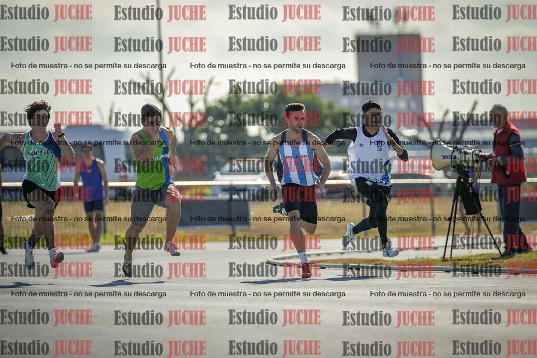 Fotos de los 100 m llanos de varones