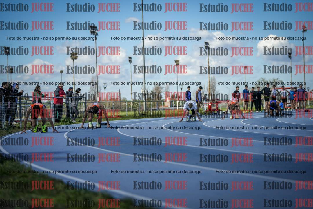 Fotos de los 200 m llanos de varones