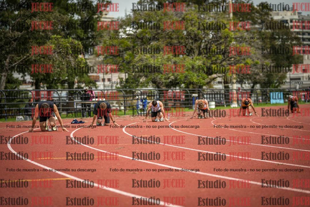 Fotos de los 200 m llanos de varones