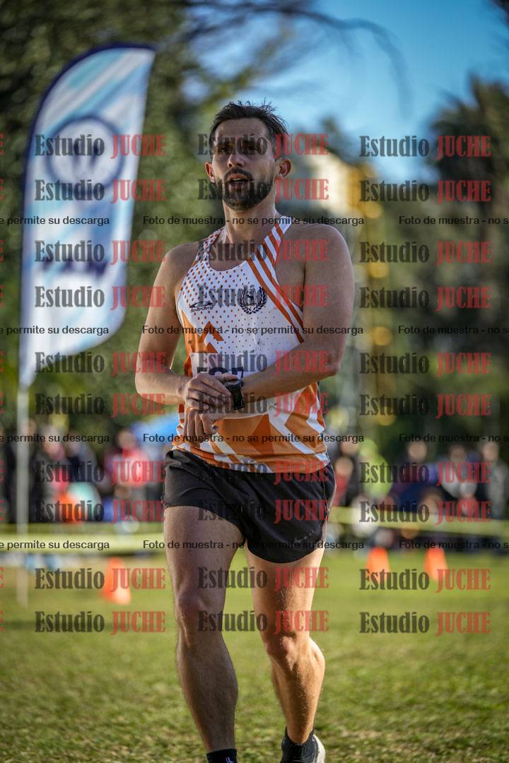Fotos de la llegada del cross de 4000 m - varones