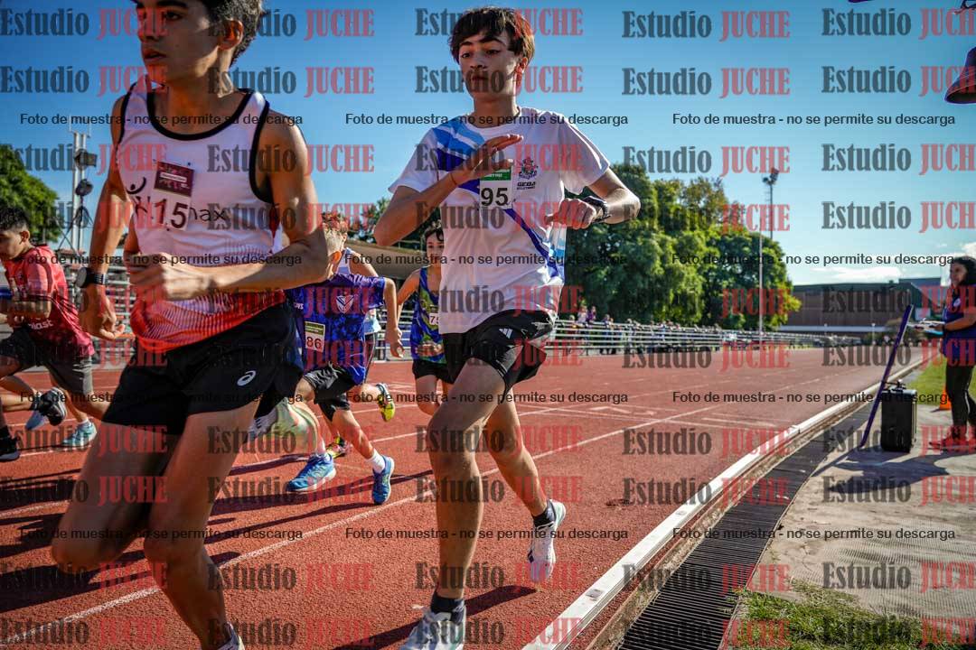 Fotos de los 1200 m de varones