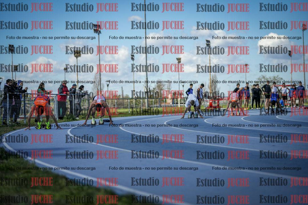Fotos de los 200 m llanos de varones