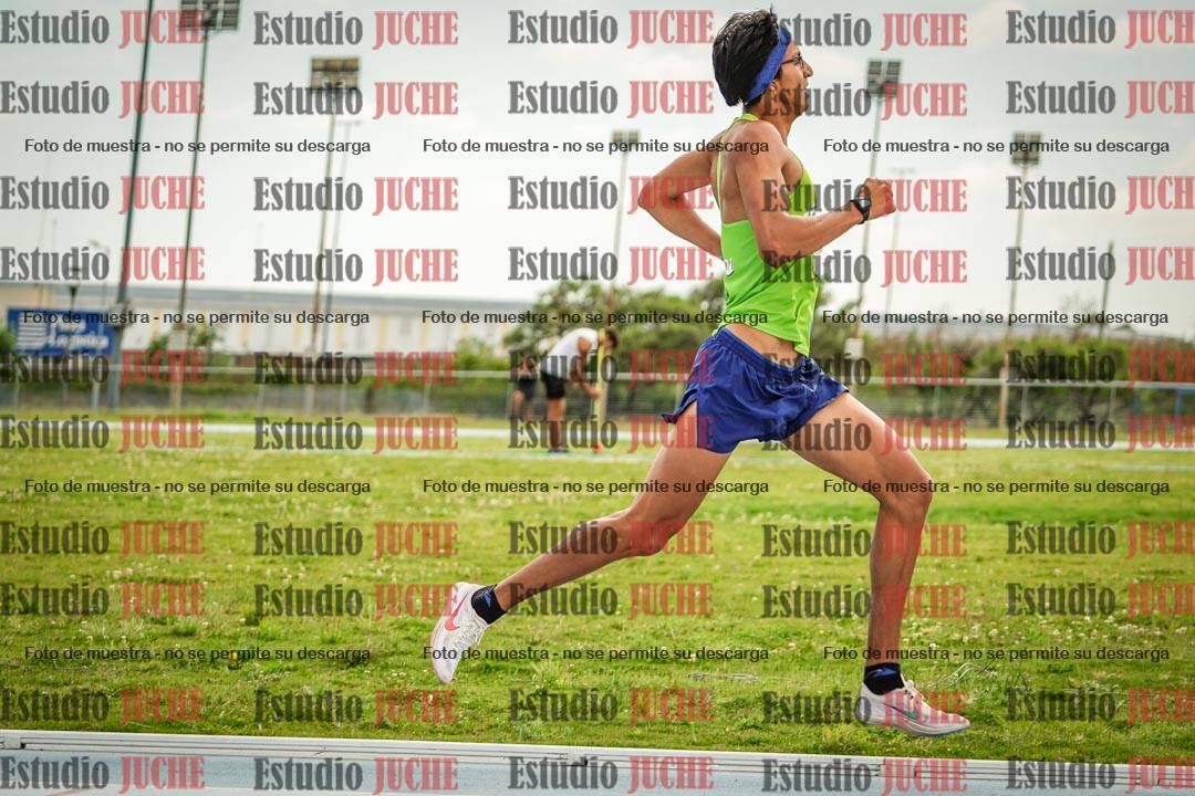 Fotos de los 1000 m llanos de varones