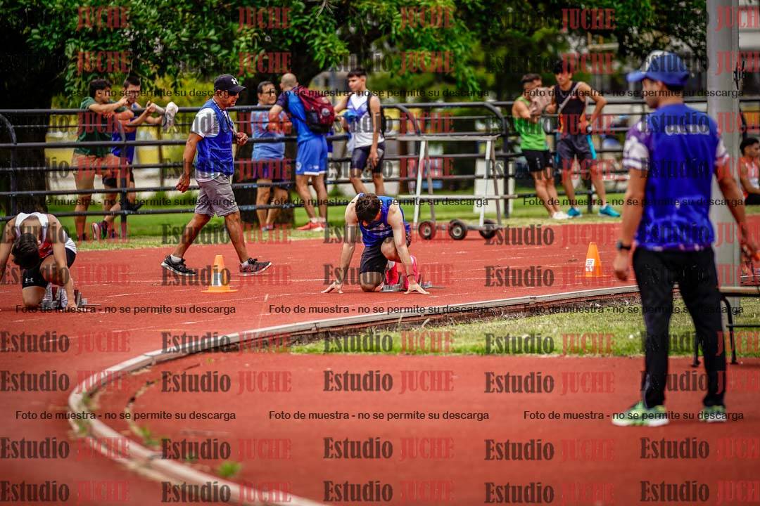 Fotos de los 200 m llanos de varones
