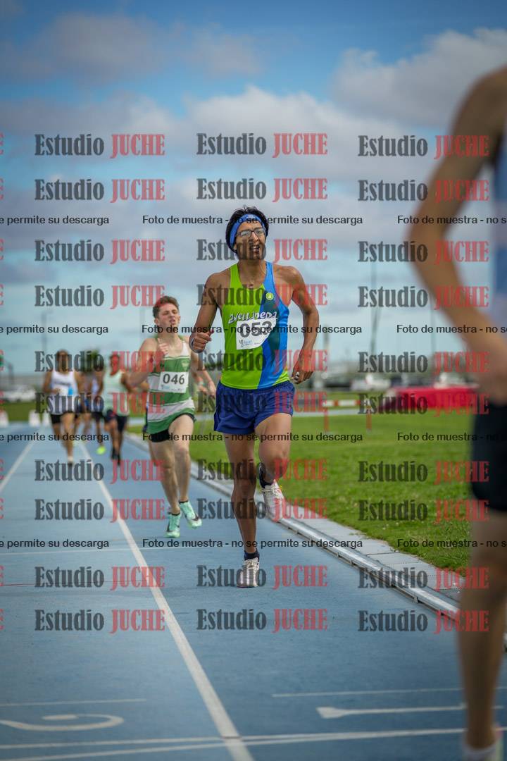 Fotos de los 1000 m llanos de varones