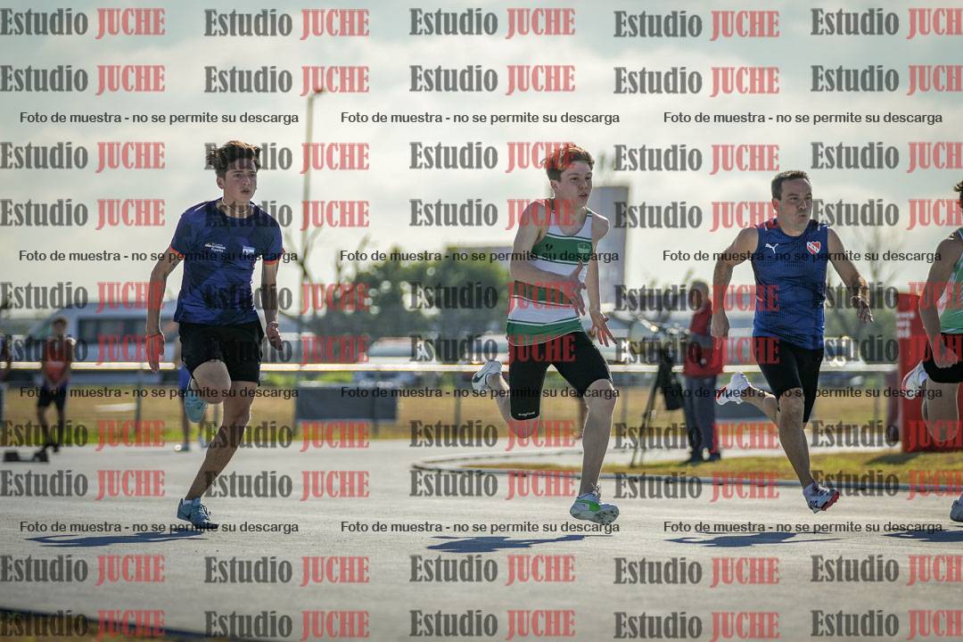 Fotos de los 100 m llanos de varones