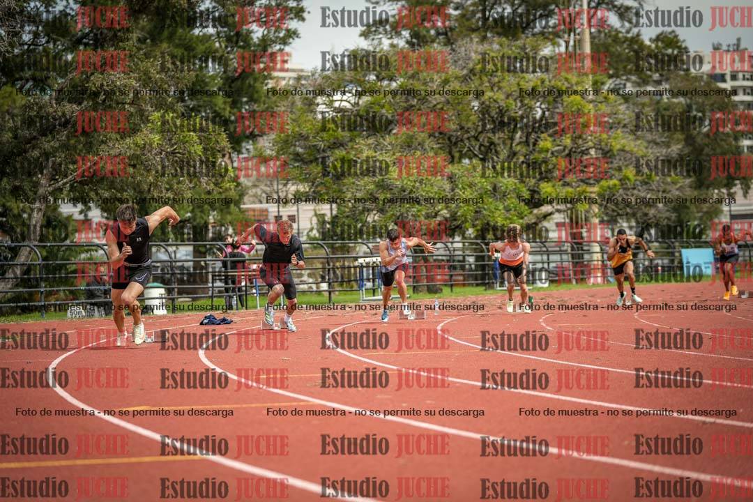 Fotos de los 200 m llanos de varones