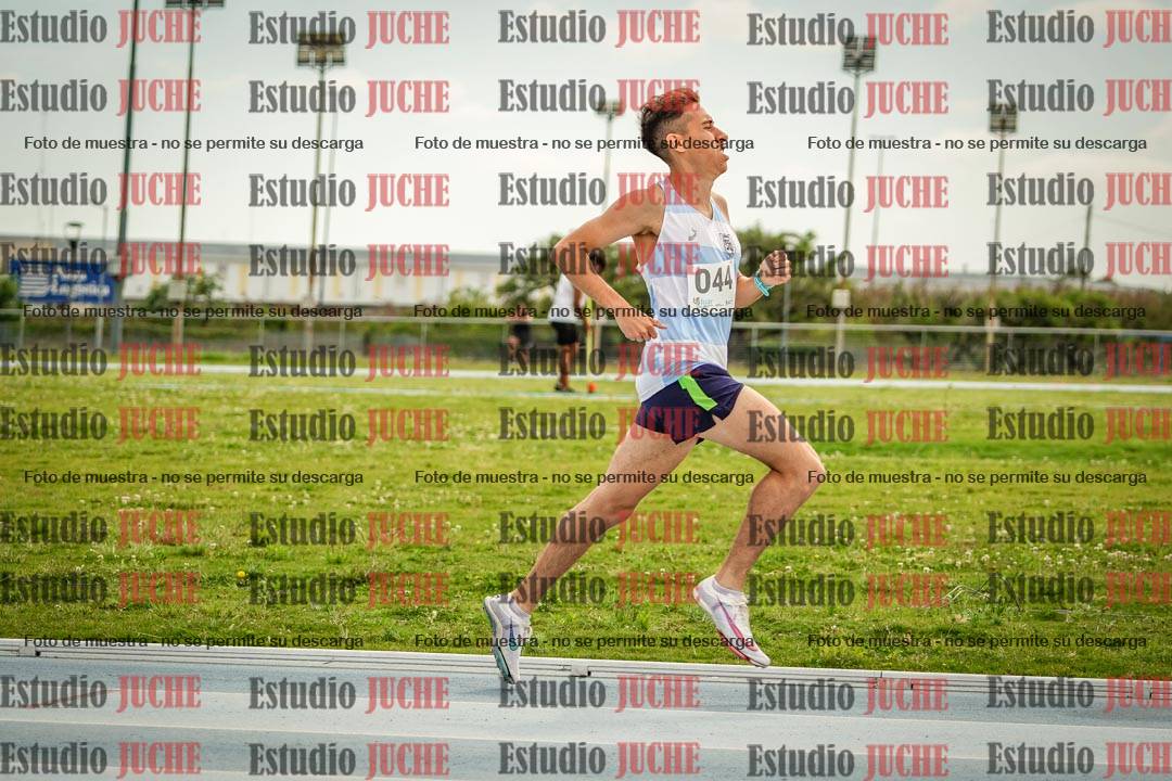 Fotos de los 1000 m llanos de varones
