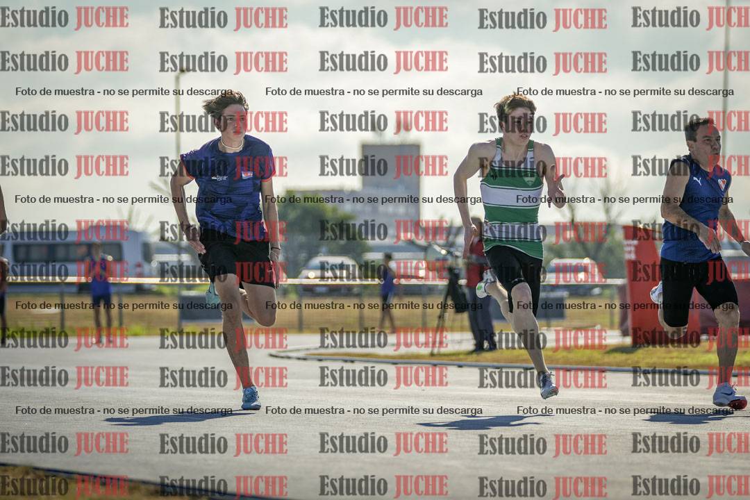 Fotos de los 100 m llanos de varones