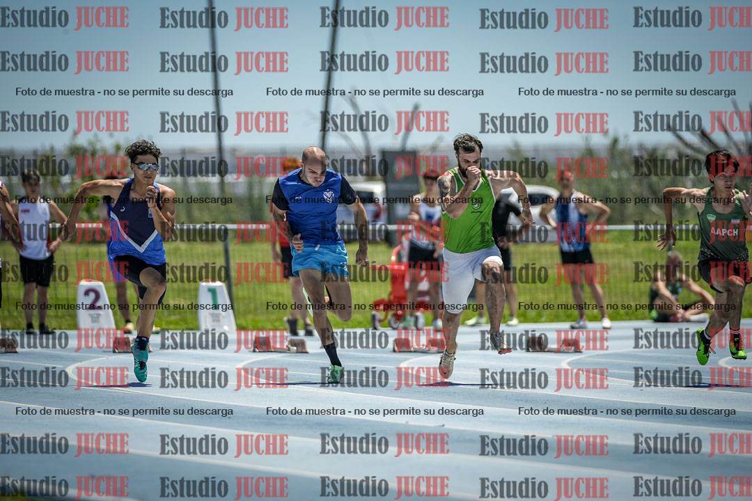 Fotos de los 100 m llanos de varones