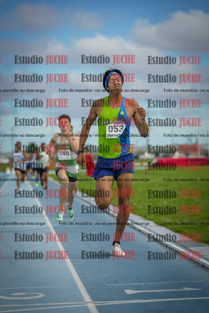 Fotos de los 1000 m llanos de varones