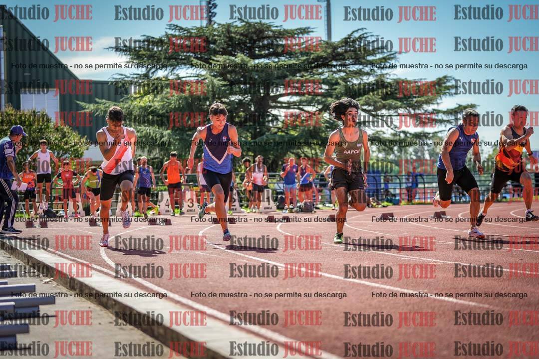 Fotos de los 100 m llanos de varones