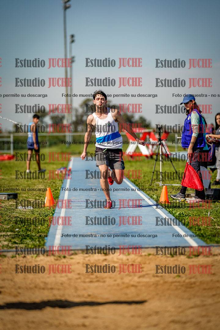 Fotos del salto triple de varones