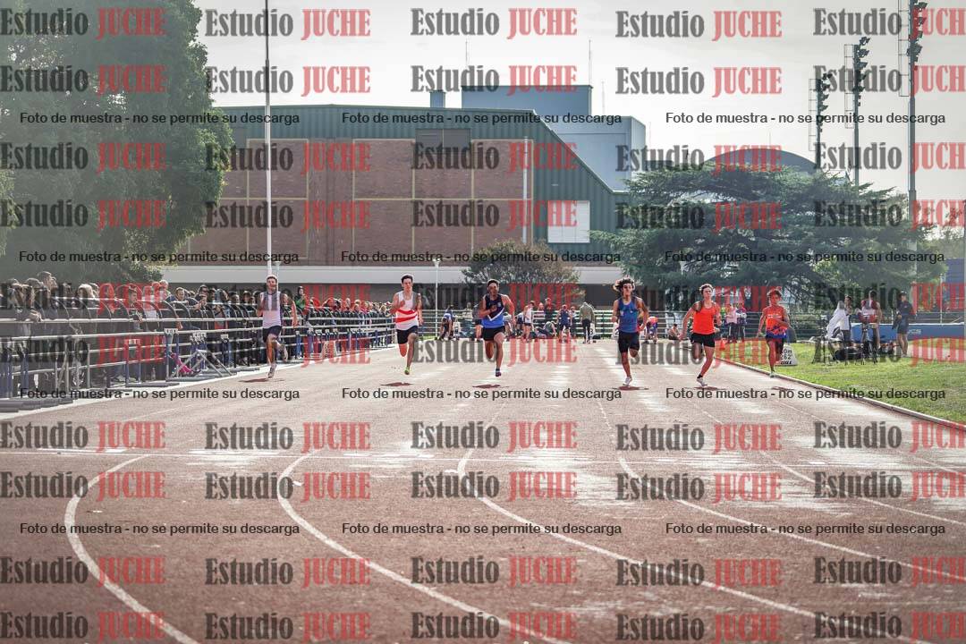 Fotos de los 100 m llanos de varones