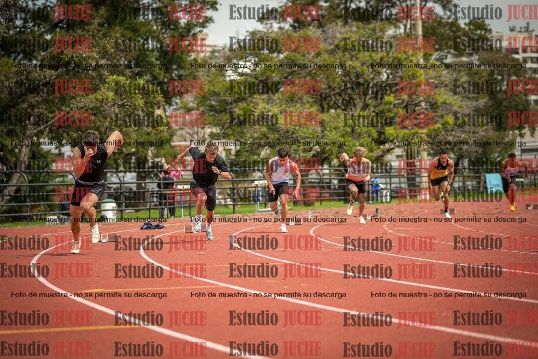 Fotos de los 200 m llanos de varones