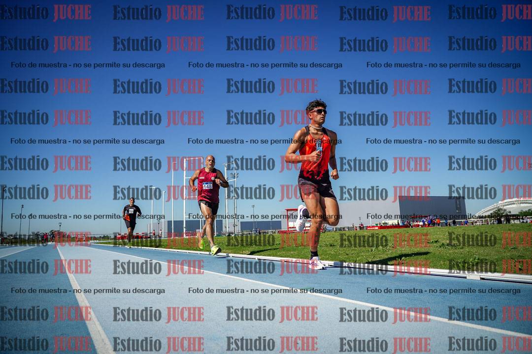 Fotos de los 5000 m de mujeres y varones - serie 2