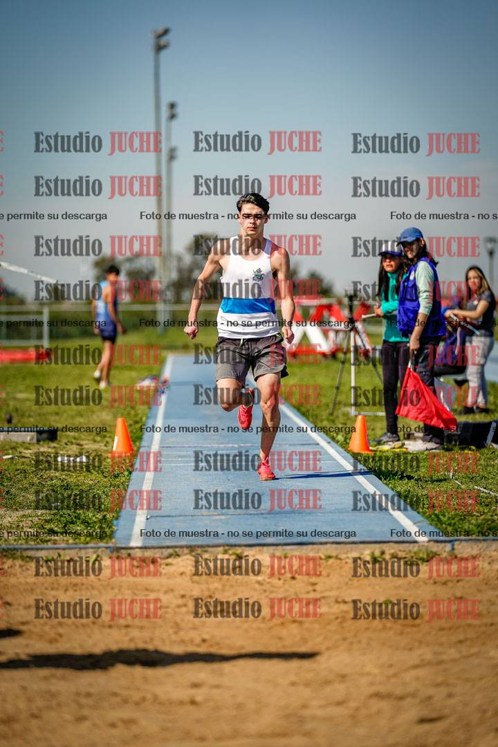 Fotos del salto triple de varones