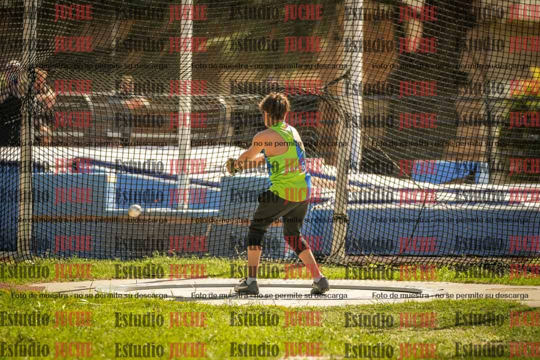 Fotos del lanzamiento de martillo de varones