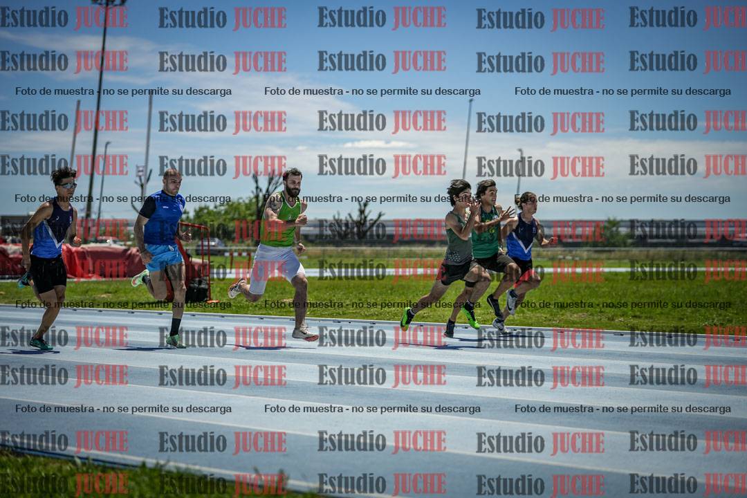 Fotos de los 100 m llanos de varones