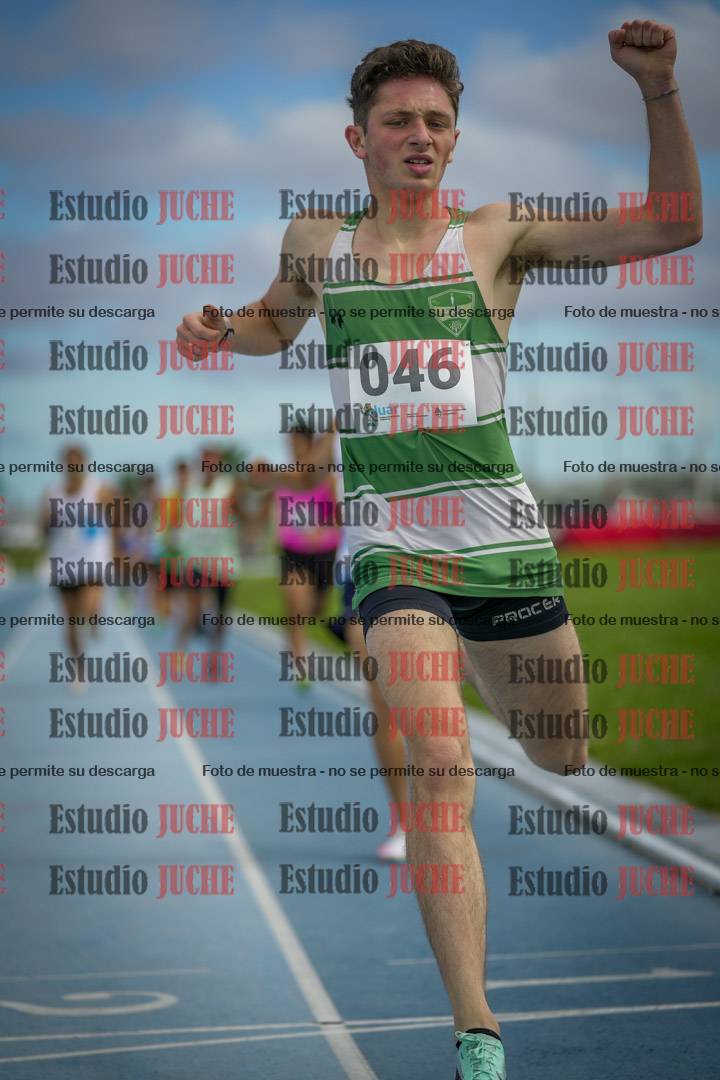 Fotos de los 1000 m llanos de varones