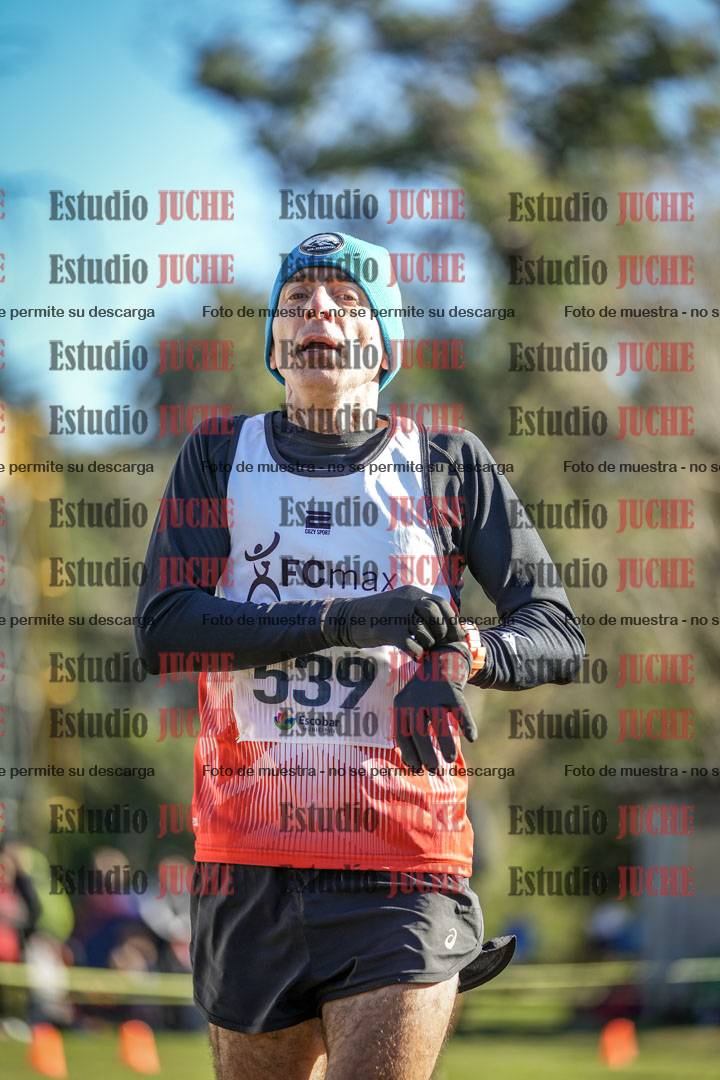 Fotos de la llegada del cross de 4000 m - varones