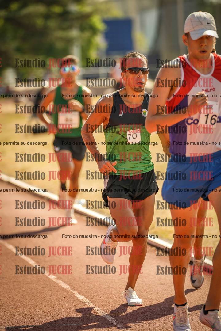 Fotos de los 3000 m llanos de varones