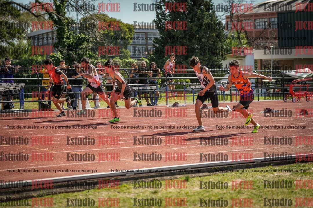 Fotos de los 100 m llanos de varones