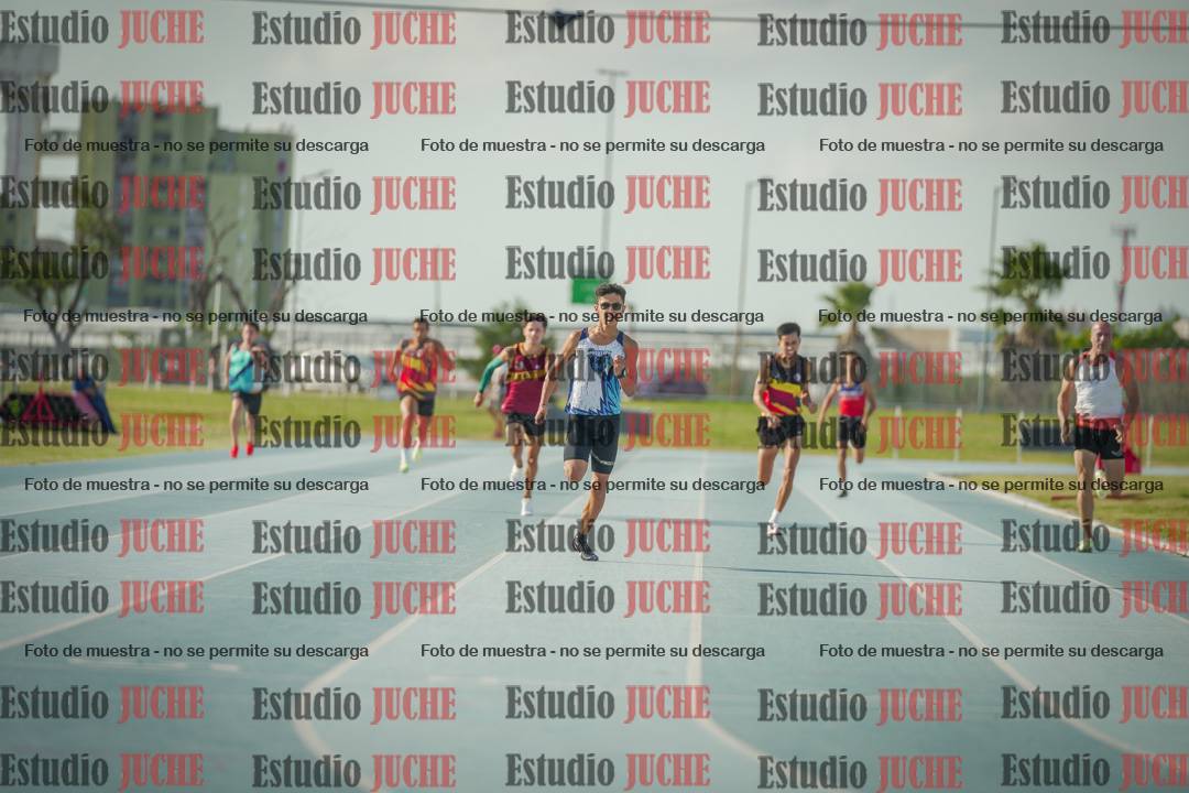 Fotos de los 400 m llanos de varones