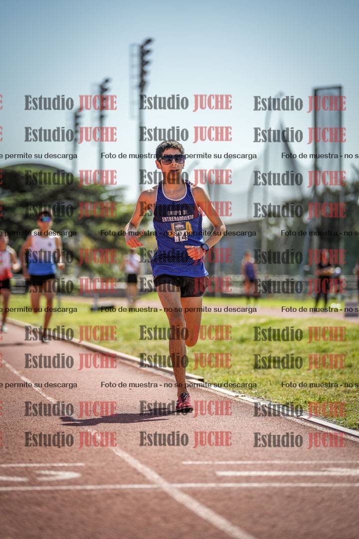 Fotos de los 2400 m de varones