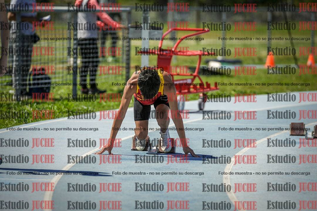 Fotos de los 200 m llanos de varones