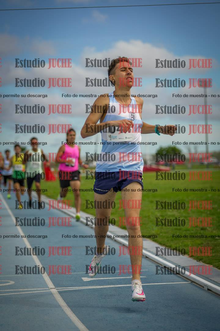 Fotos de los 1000 m llanos de varones