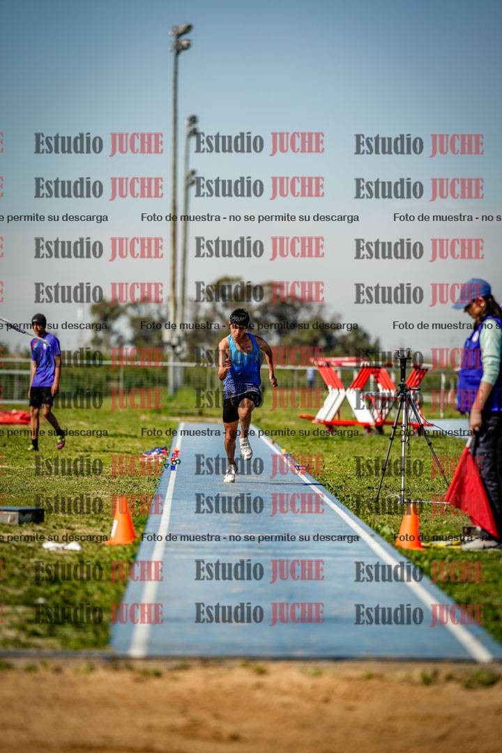 Fotos del salto triple de varones