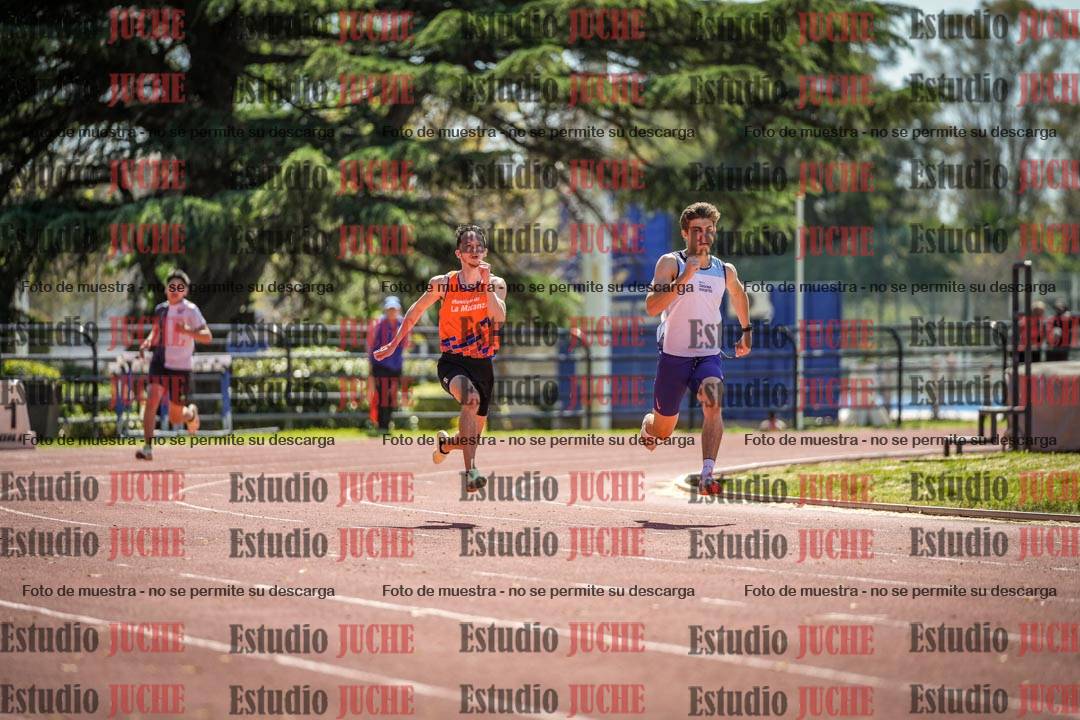 Fotos de los 200 m llanos de varones