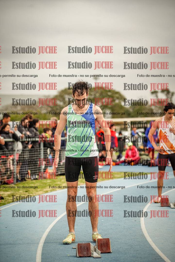 Fotos de los 400 m llanos de varones