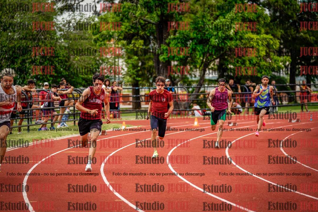 Fotos de los 200 m llanos de varones