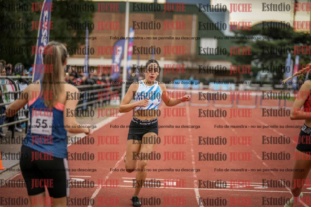 Fotos de los 400 m con vallas de mujeres