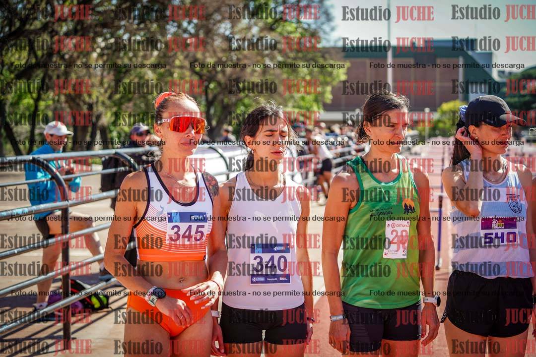 Fotos de los 10.000 m de mujeres y varones - serie 2