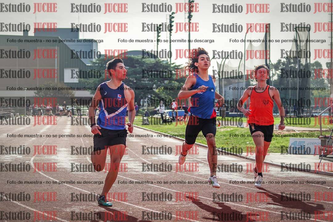 Fotos de los 100 m llanos de varones