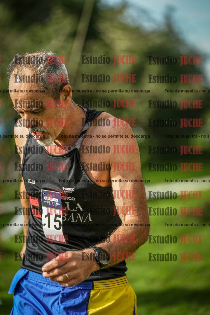 Fotos de la llegada del cross de 4000 m - varones