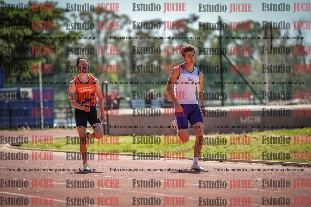 Fotos de los 200 m llanos de varones